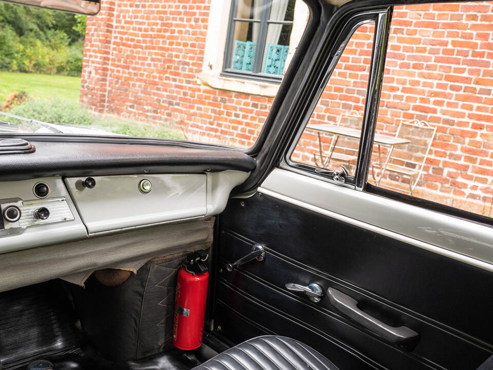 Bild 81/118 von BMW 700 LS Luxus (1965)