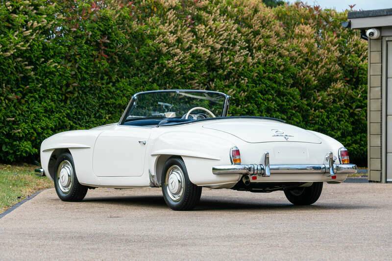 Imagen 4/38 de Mercedes-Benz 190 SL (1900)