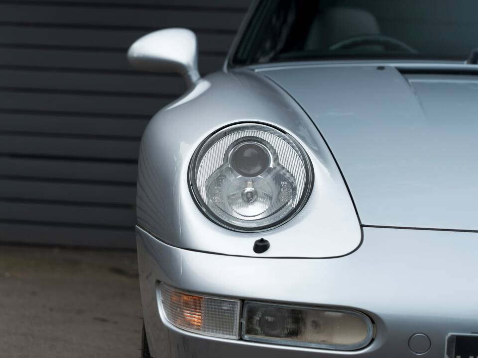 Bild 17/46 von Porsche 911 Targa (1996)