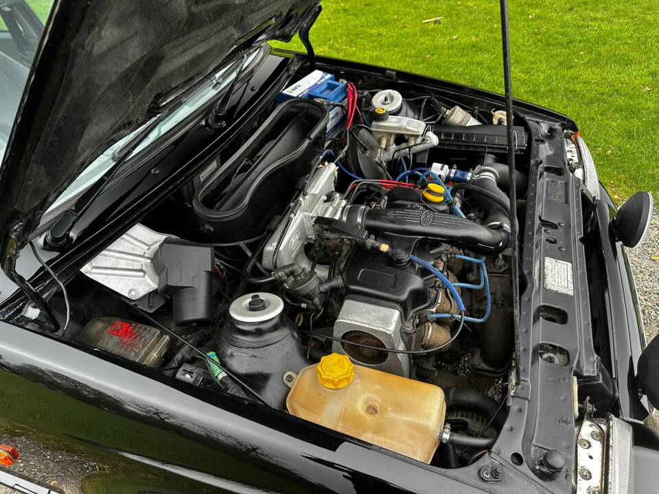 Image 37/38 de Ford Escort turbo RS (1990)