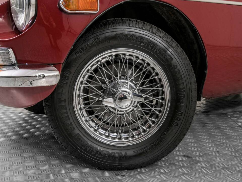 Bild 4/50 von MG MGB (1974)