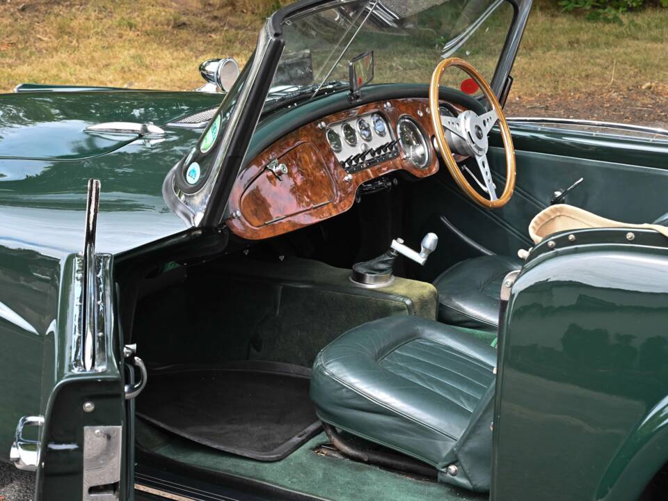 Afbeelding 48/50 van Daimler SP 250 (1963)