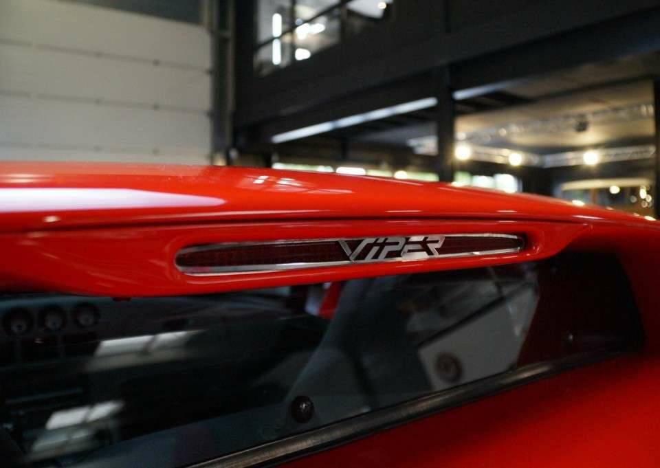 Image 49/50 de Dodge Viper RT&#x2F;10 (1994)