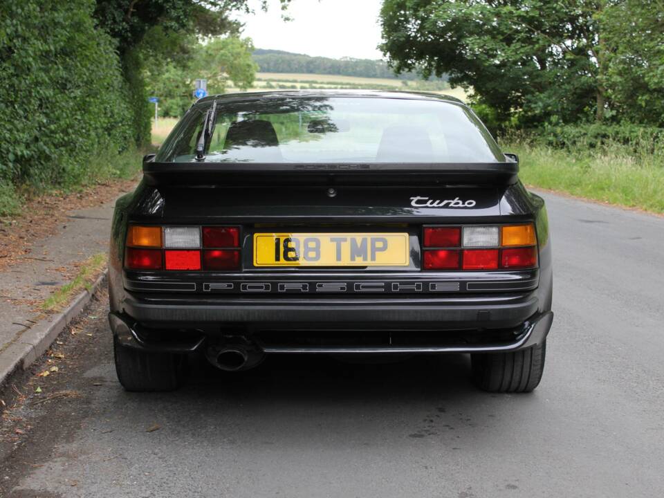 Image 5/19 of Porsche 944 Turbo (1987)