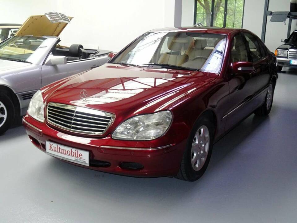 Immagine 3/41 di Mercedes-Benz S 500 (1999)