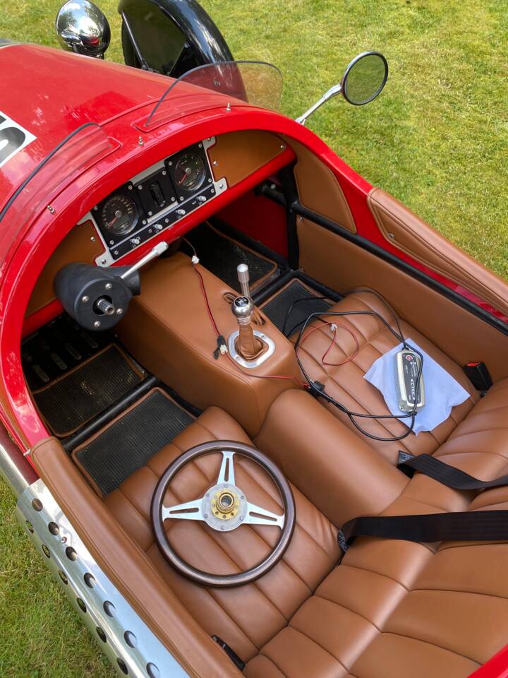 Bild 8/10 von Morgan 3-Wheeler (2013)