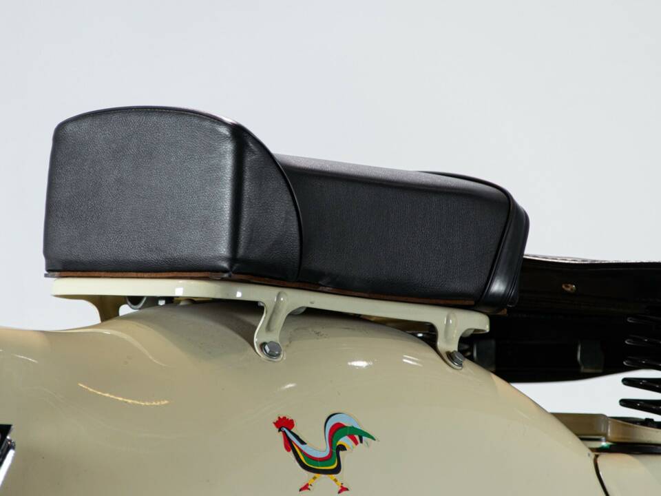 Image 24/50 of Moto Guzzi DUMMY (1951)