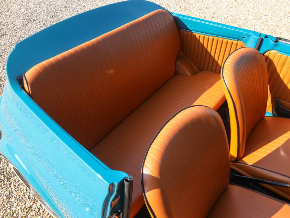 Image 24/50 of FIAT 500 Moretti Minimaxi (1973)