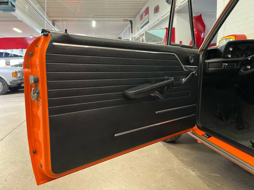 Image 5/18 of BMW 2002 (1971)