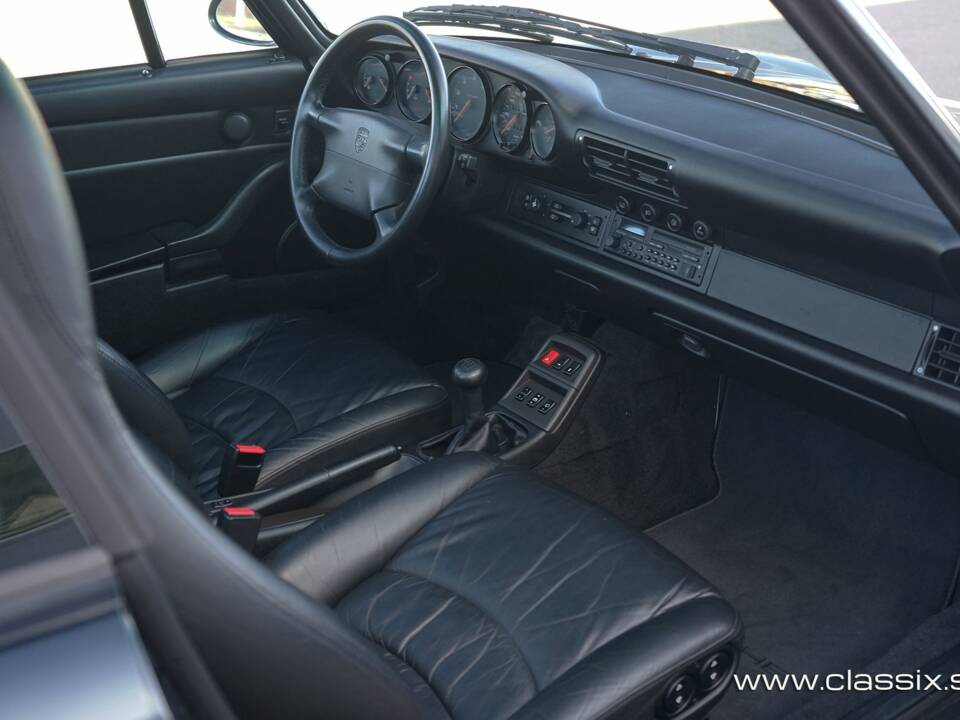 Afbeelding 14/23 van Porsche 911 Targa (1997)