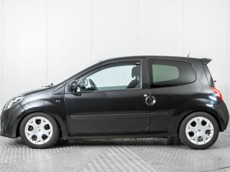Bild 9/41 von Renault Twingo 1.2 16V (2008)