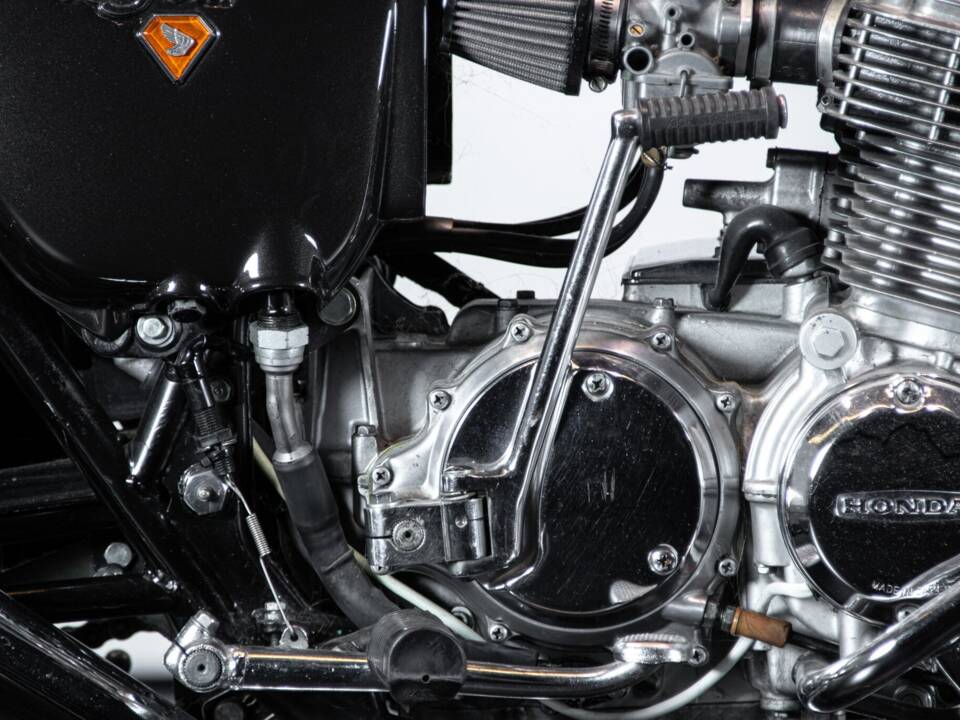 Bild 36/50 von Honda CB 750 Four (1973)