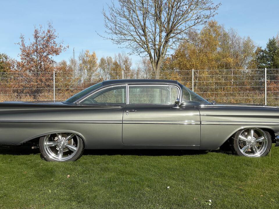 Bild 8/39 von Chevrolet Impala Sport Coupe (1959)