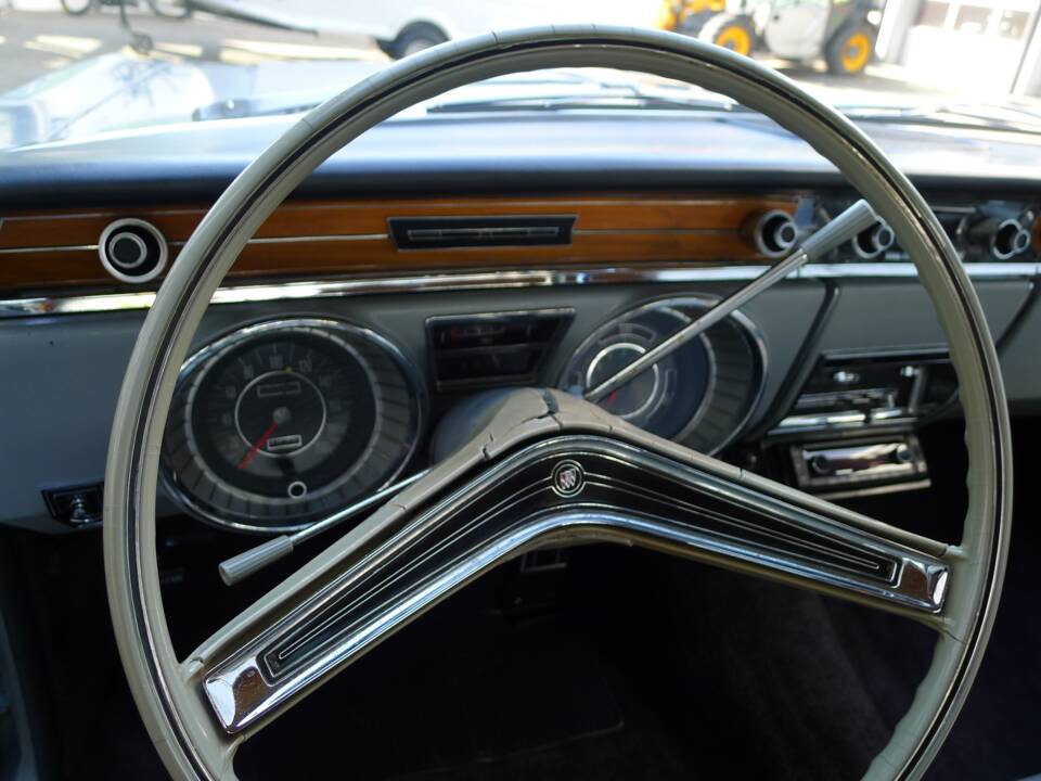 Afbeelding 7/14 van Buick Electra 225 Custom (1965)