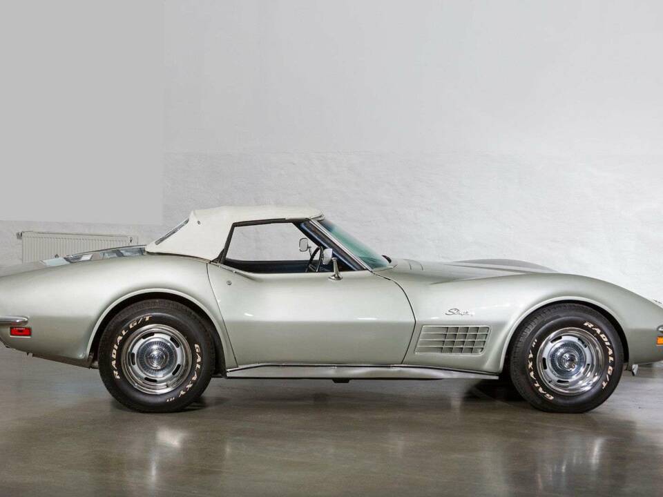 Bild 9/20 von Chevrolet Corvette Stingray (1972)