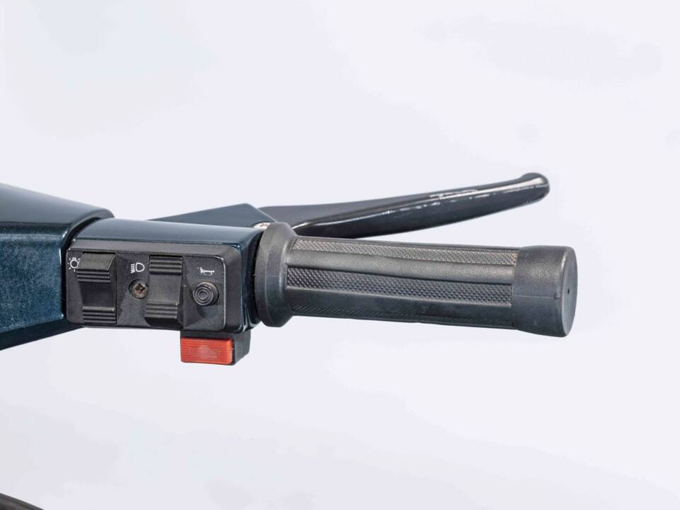 Imagen 14/36 de Piaggio Vespa PK 50 N (1990)