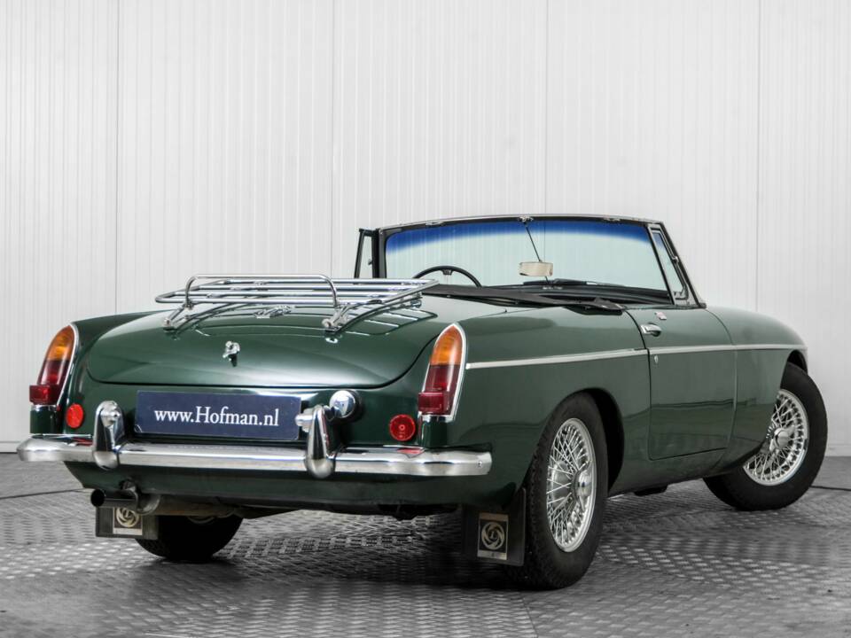 Afbeelding 43/50 van MG MGB (1965)