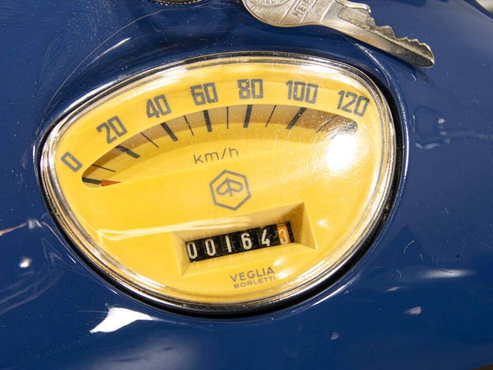 Bild 44/50 von Piaggio Vespa 125 Primavera ET3 (1978)