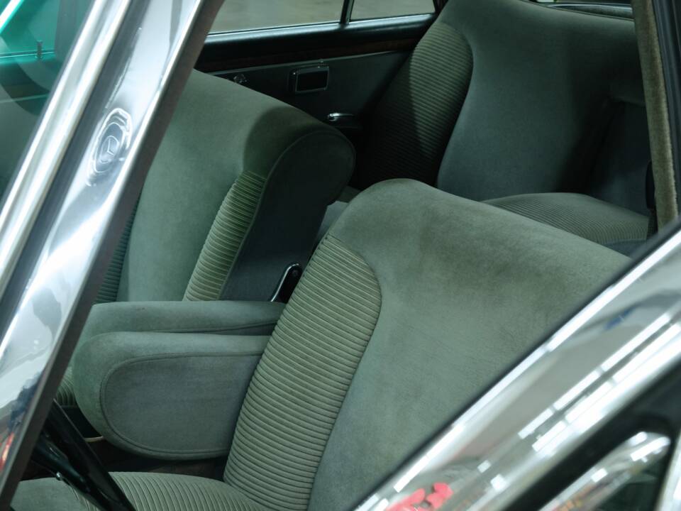 Bild 28/50 von Mercedes-Benz 300 SEL (1967)