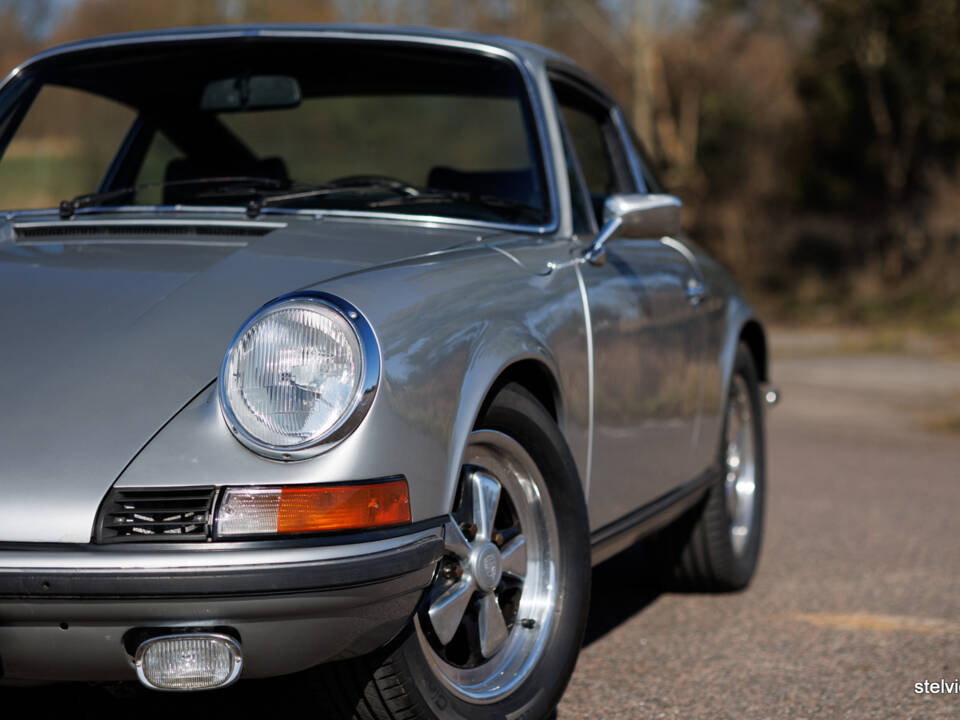 Bild 18/38 von Porsche 911 2.4 T (1973)