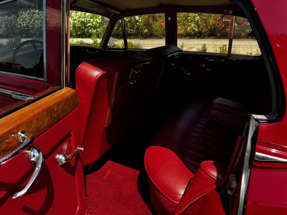 Image 69/81 of Bentley S 1 (1959)
