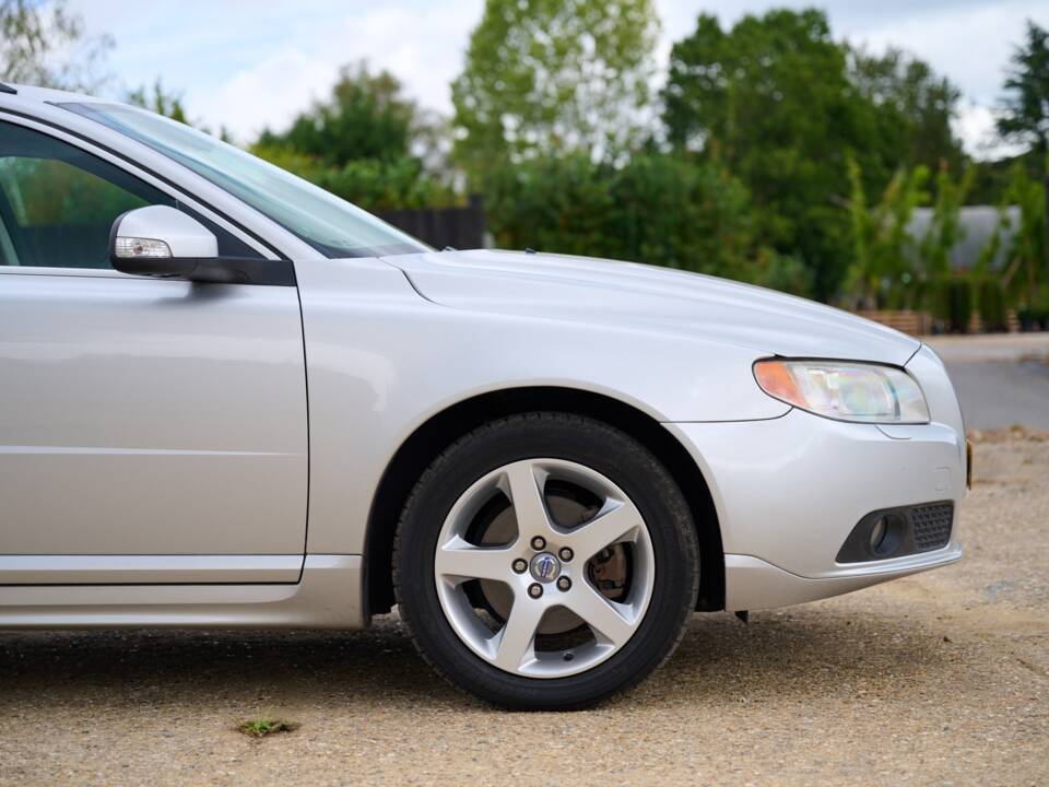 Imagen 18/50 de Volvo V70 AWD (2009)