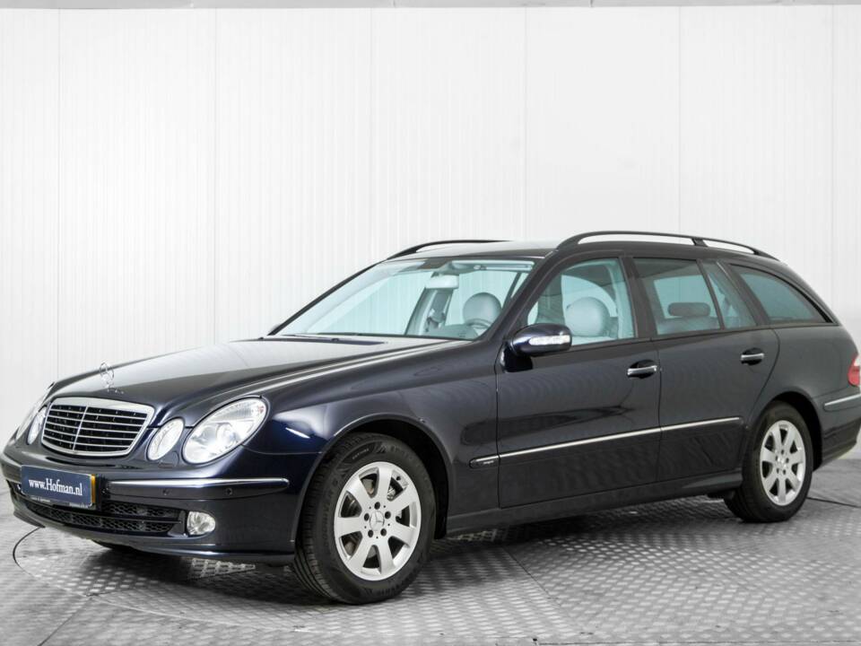 Bild 1/50 von Mercedes-Benz E 320 T 4MATIC (2004)