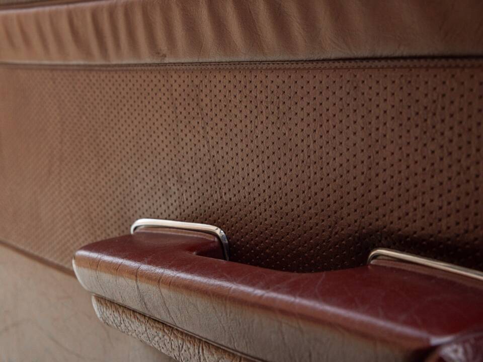 Afbeelding 41/50 van Mercedes-Benz 560 SL (1986)