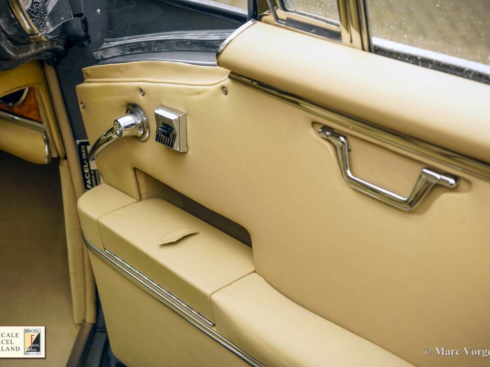 Image 21/62 de Facel Vega HK 500 (1961)