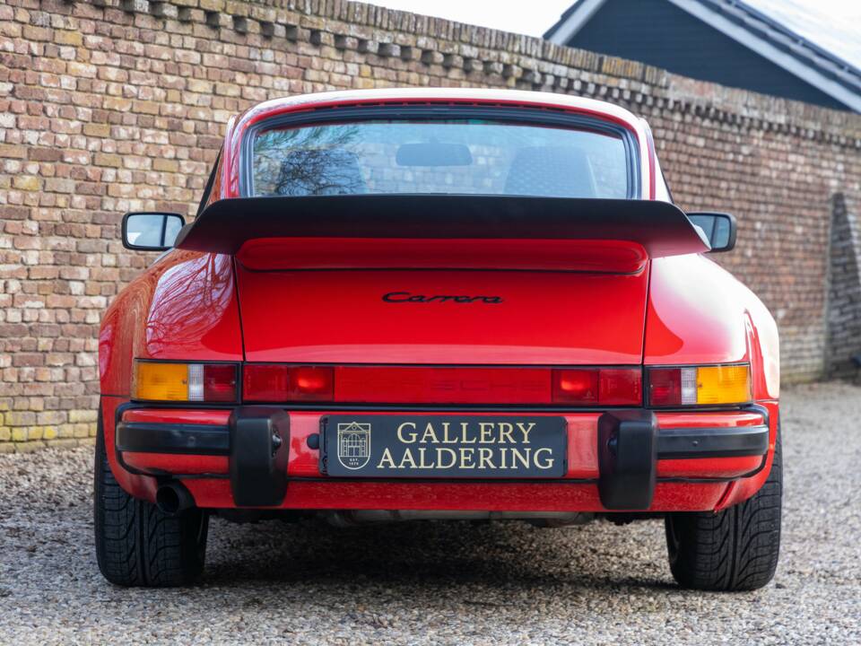 Bild 7/50 von Porsche 911 Carrera 3.2 (1988)