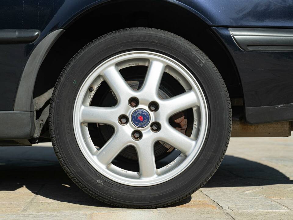 Bild 30/50 von Saab 900 2.0i (1997)
