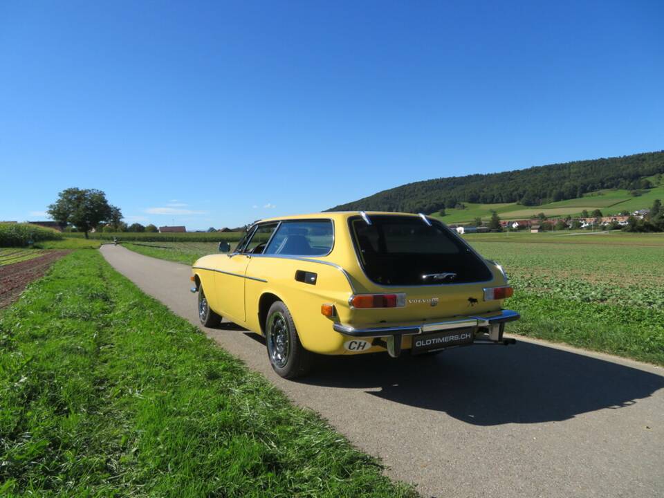 Image 2/18 of Volvo 1800 ES (1972)