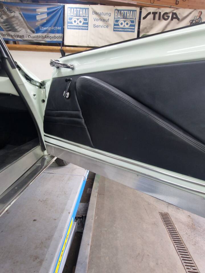 Image 46/153 of Citroën DS 19 Usine (1965)