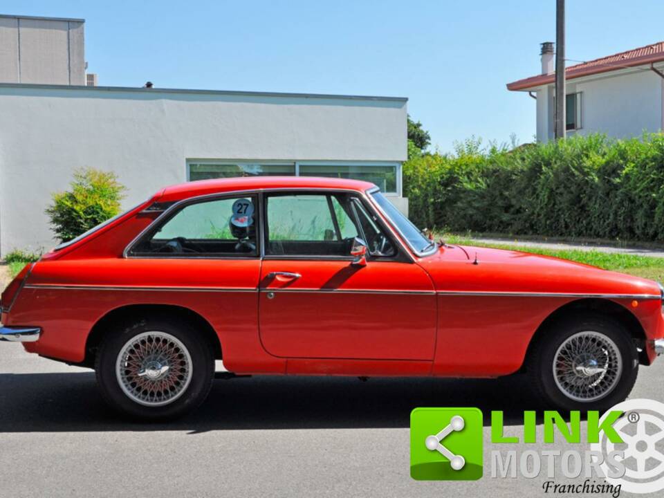 Image 8/10 de MG MGB GT (1978)