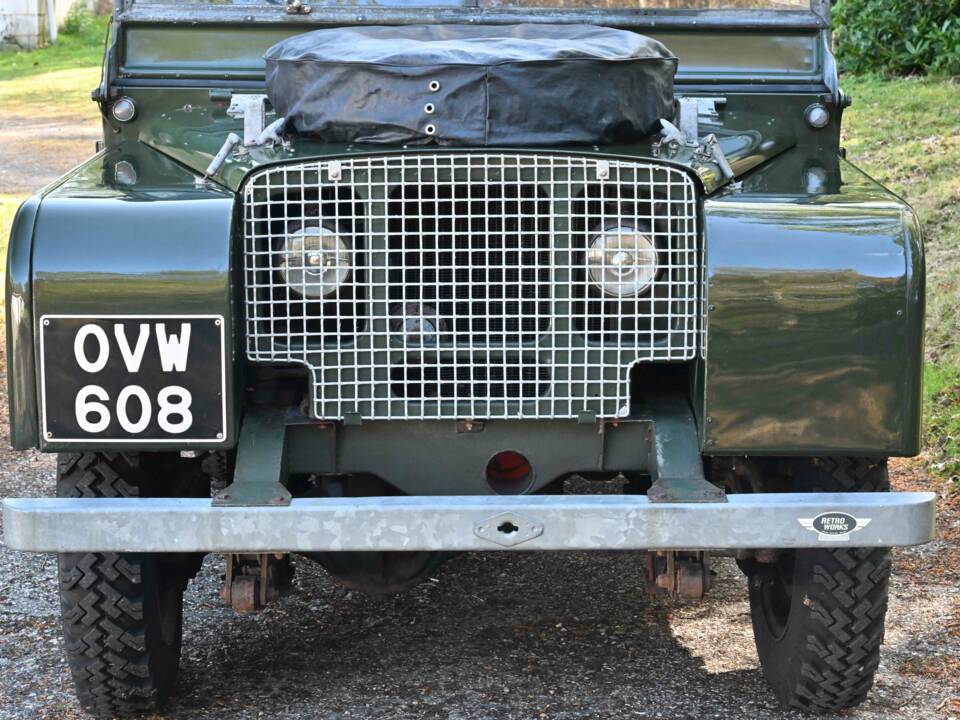 Image 38/50 of Land Rover 80 (1949)