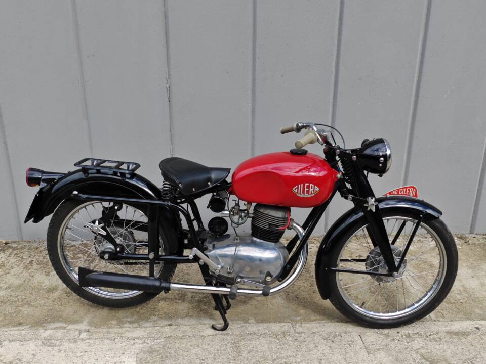 Immagine 1/14 di Gilera 150 Sport (1953)