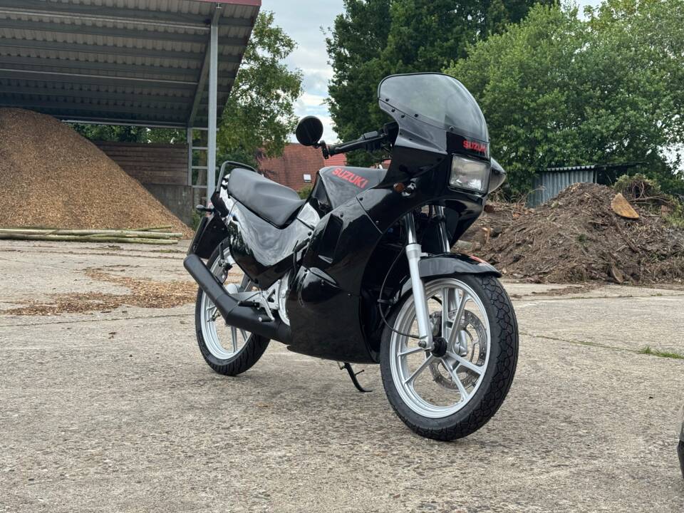 Immagine 4/4 di Suzuki RG 80 Gamma (1994)
