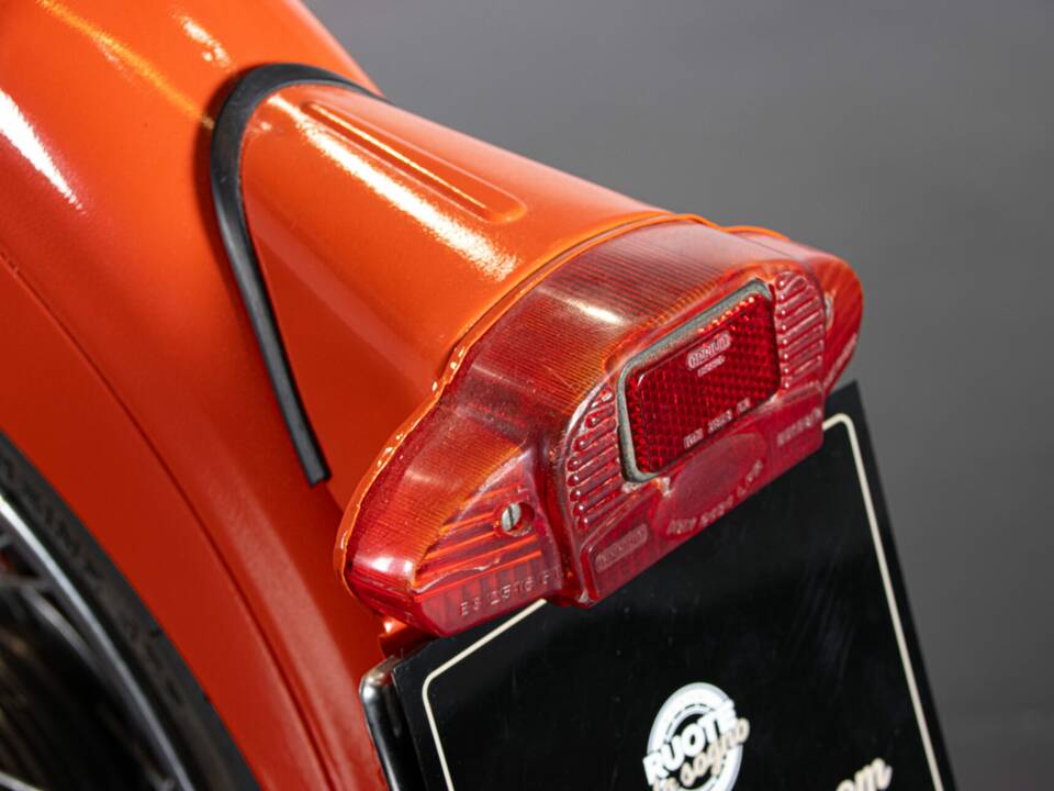 Image 48/50 de Gilera Giubileo 175 Sport (1963)
