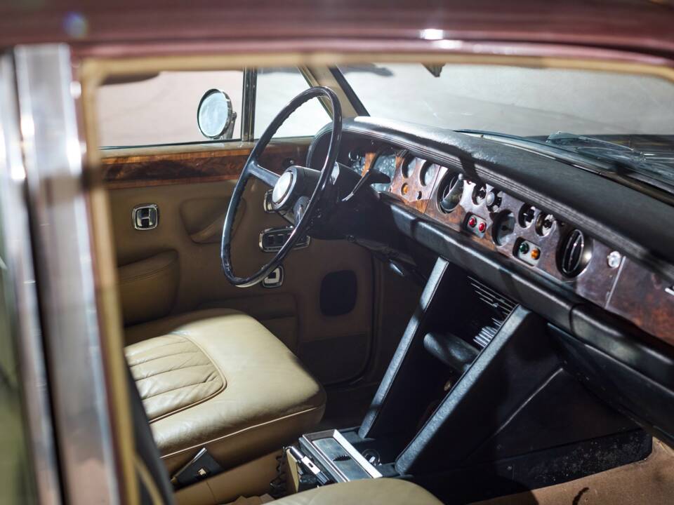 Bild 60/69 von Rolls-Royce Silver Shadow I (1971)