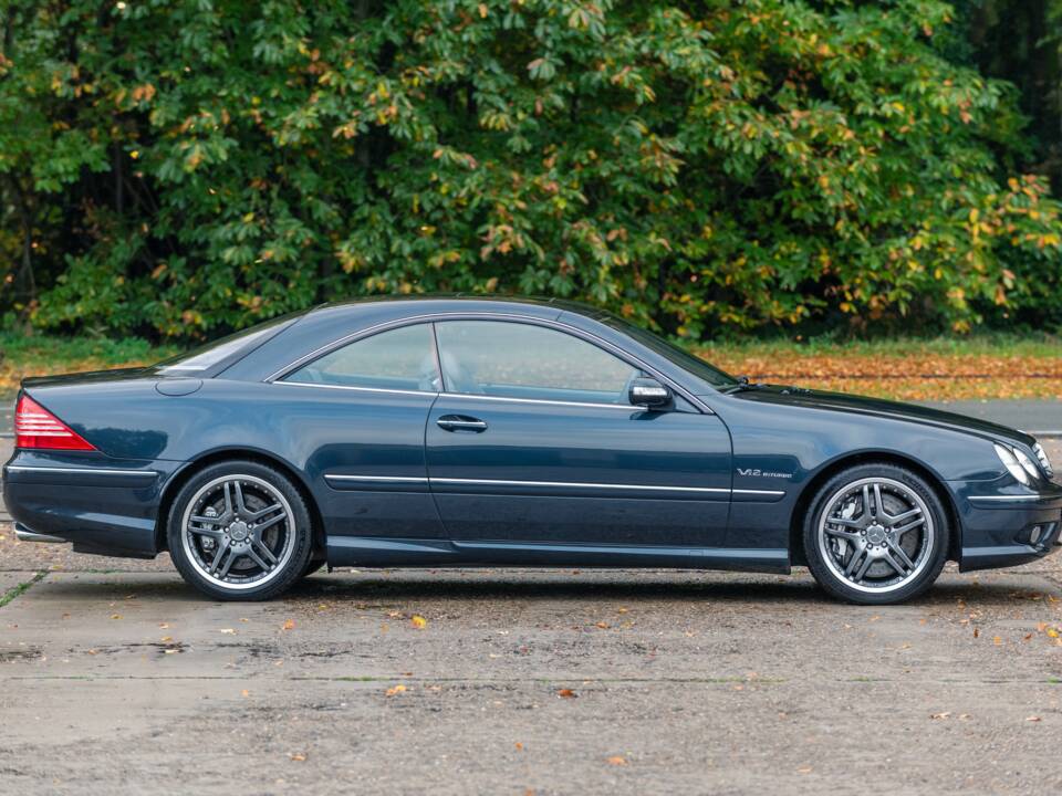 Bild 12/31 von Mercedes-Benz CL 65 AMG (2006)