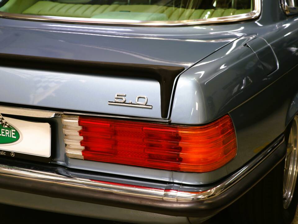 Image 34/41 de Mercedes-Benz 450 SLC 5,0 (1979)