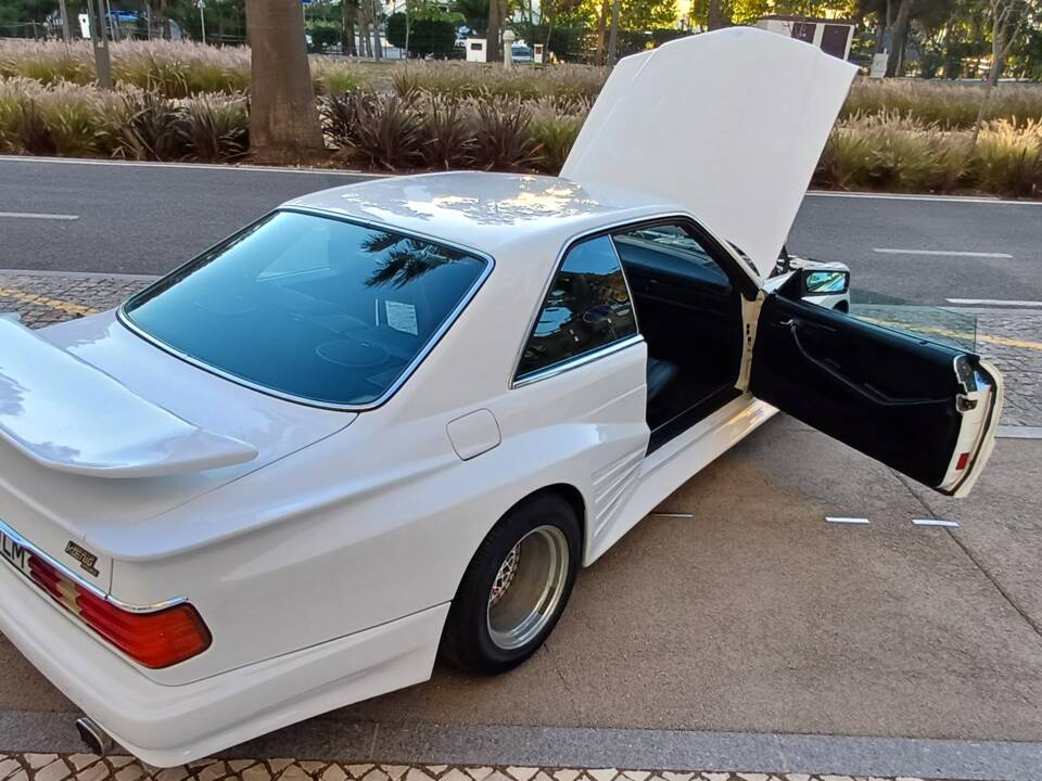 Image 41/65 of Mercedes-Benz 380 SEC (1985)