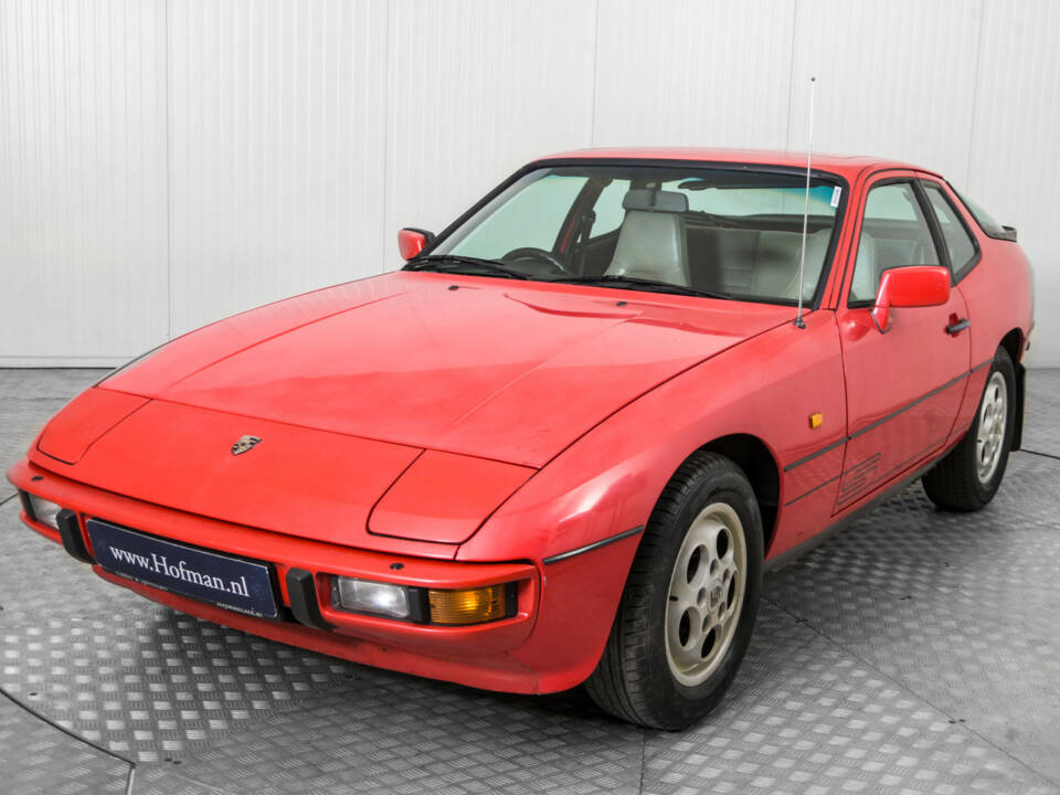 Immagine 17/50 di Porsche 924 S (1987)
