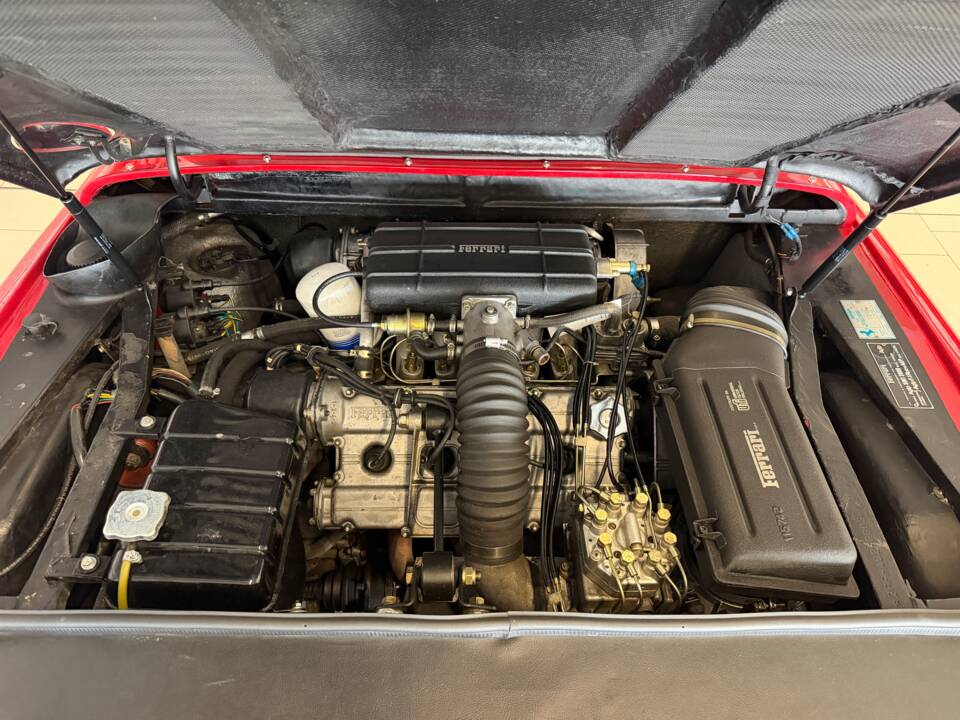 Afbeelding 17/21 van Ferrari 308 GTSi (1982)