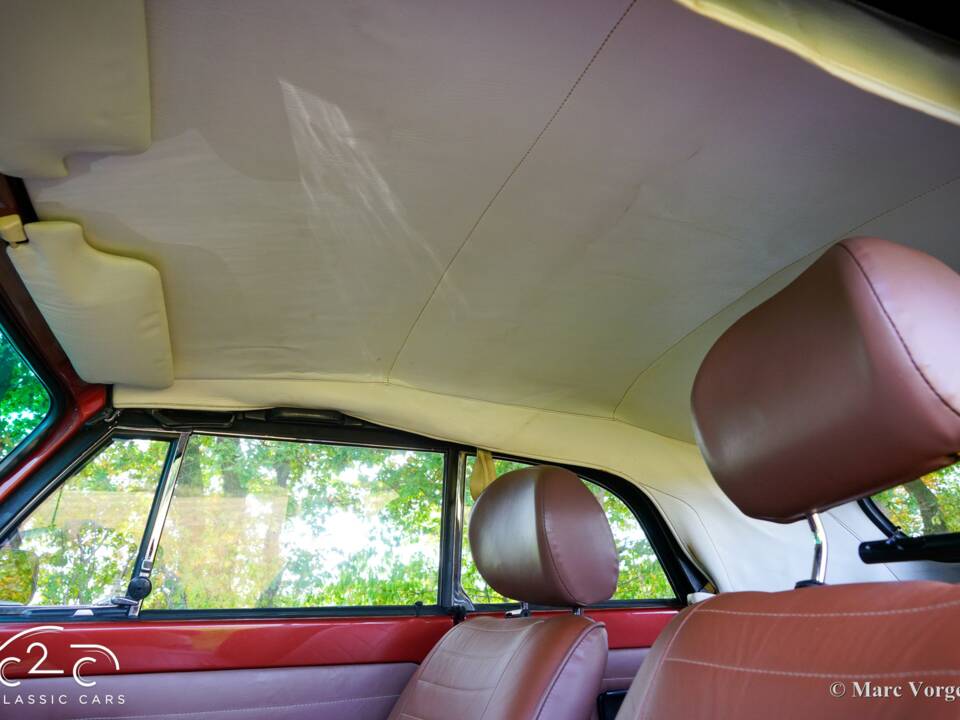 Bild 41/56 von Volkswagen Käfer 1303 &quot;Champagne Edition&quot; (1978)