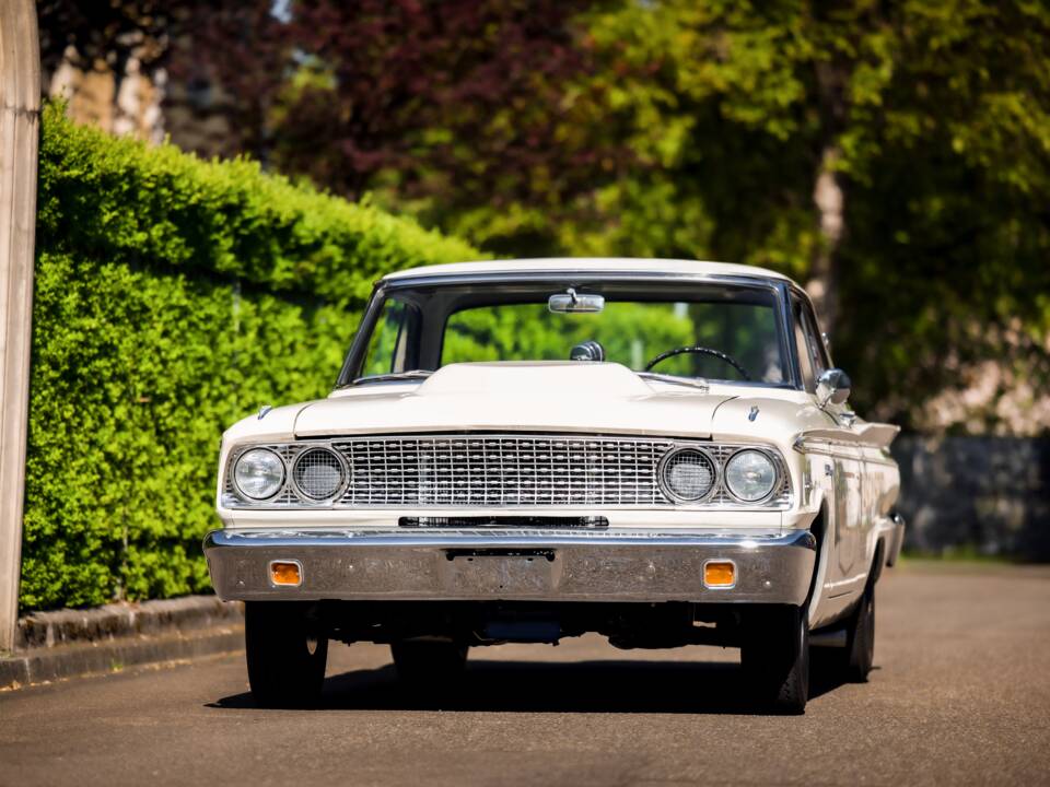 Afbeelding 4/91 van Ford Fairlane 500 (1963)