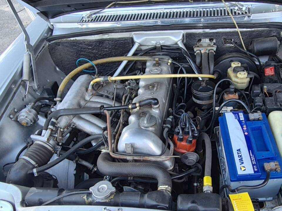 Bild 7/7 von Mercedes-Benz 250 CE (1972)