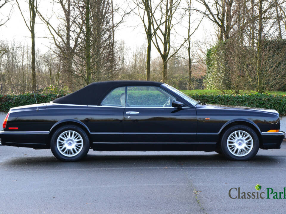 Image 21/50 of Bentley Azure (1997)