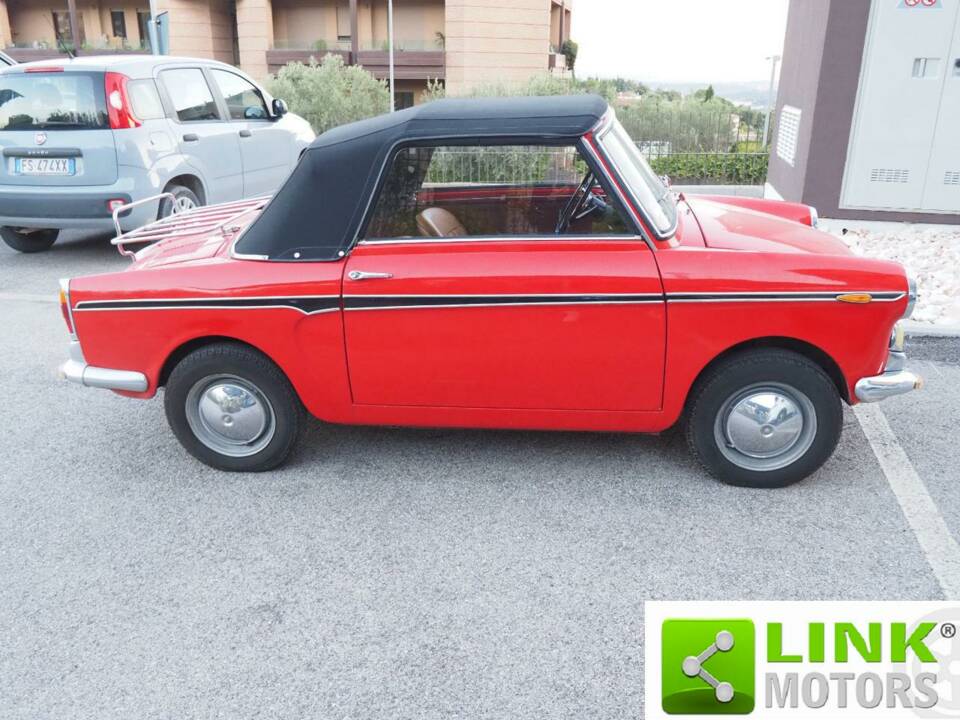 Image 4/6 of Autobianchi Bianchina Convertible (1966)