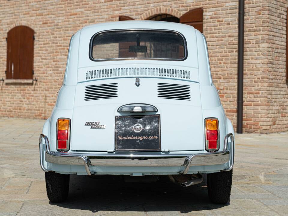Image 8/47 of FIAT 500 L (1971)